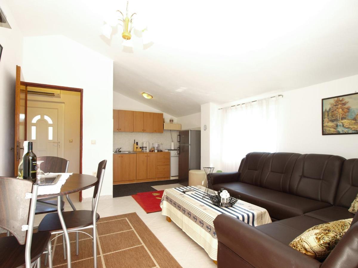 Apartamento House Zulfa 1548 Fažana Exterior foto